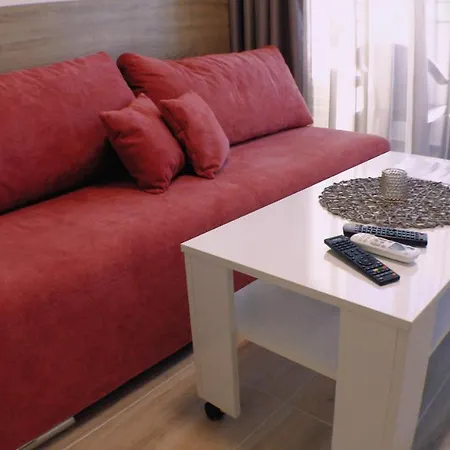 Bright&Modern studio with FREE parking до Очна клиника Света Петка УМБАЛ Света Марина Технически университет Варна